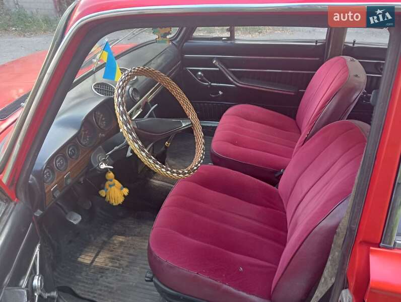 Седан ВАЗ / Lada 2103 1980 в Кам'янському