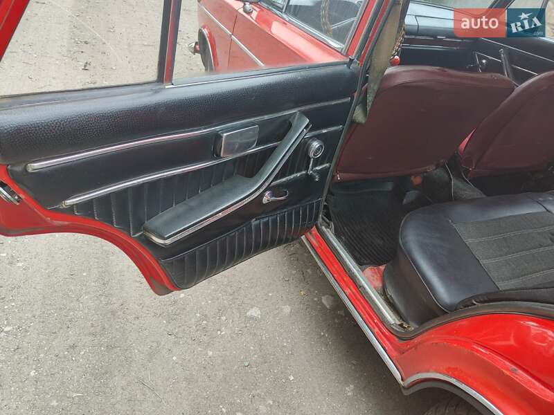 Седан ВАЗ / Lada 2103 1980 в Кам'янському