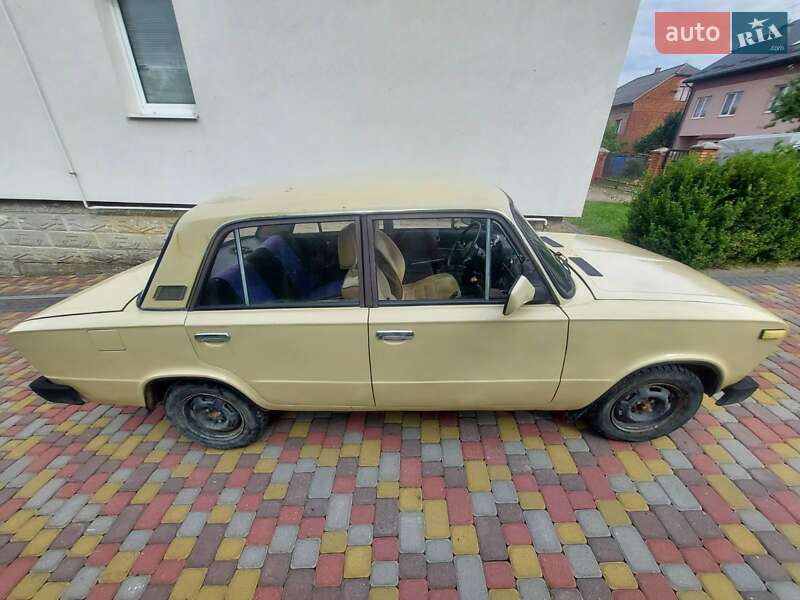 Седан ВАЗ / Lada 2103 1973 в Новом Роздоле