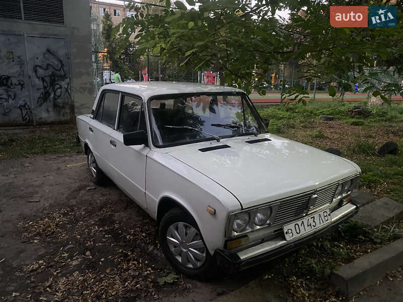 Седан ВАЗ / Lada 2103 1975 в Ужгороде