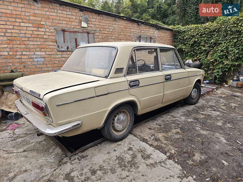 Седан ВАЗ / Lada 2103 1975 в Виннице фото 9 Седан ВАЗ / Lada 2103 1975 в Виннице