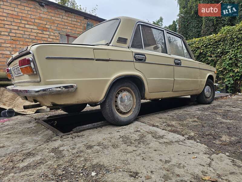 Седан ВАЗ / Lada 2103 1975 в Виннице фото 7 Седан ВАЗ / Lada 2103 1975 в Виннице