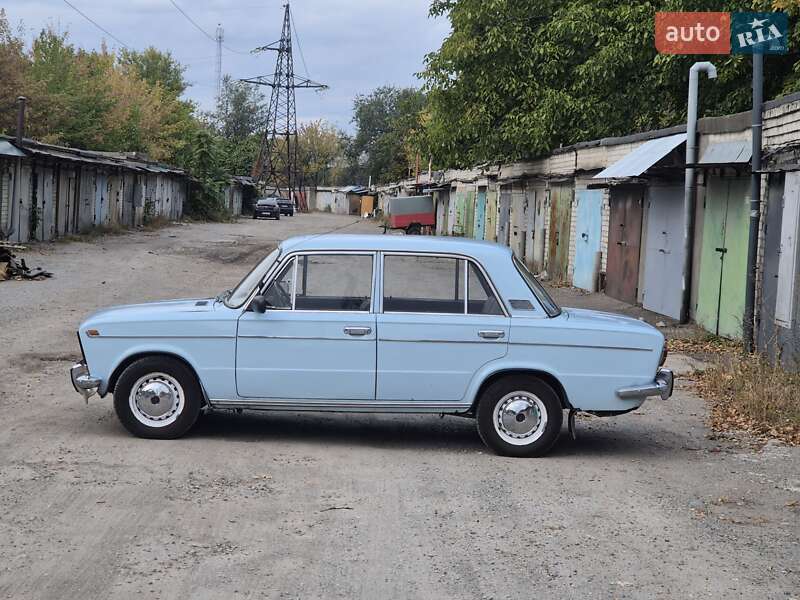 Седан ВАЗ / Lada 2103 1974 в Дніпрі