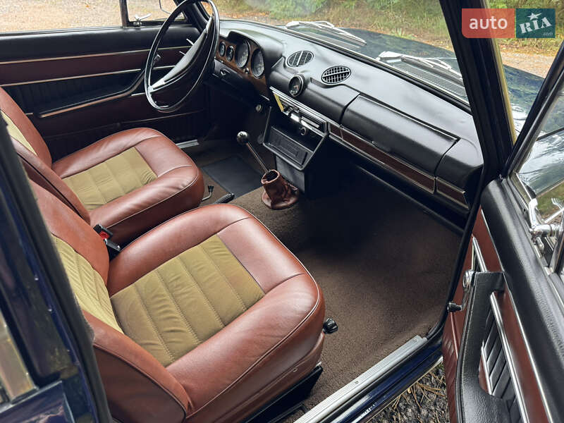 Седан ВАЗ / Lada 2103 1981 в Киеве фото 11 Седан ВАЗ / Lada 2103 1981 в Киеве
