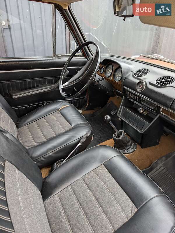 Седан ВАЗ / Lada 2103 1984 в Ярмолинцях фото 4 Седан ВАЗ / Lada 2103 1984 в Ярмолинцях