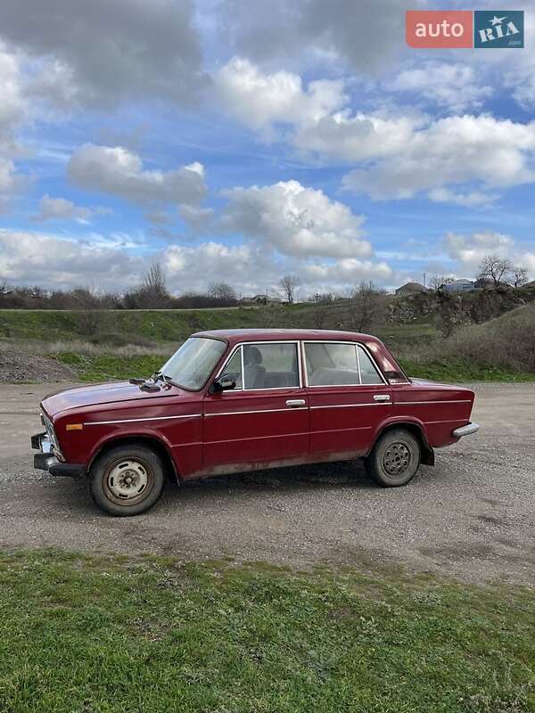 Седан ВАЗ / Lada 2103 1980 в Вознесенську