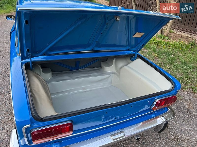 Седан ВАЗ / Lada 2103 1976 в Киеве