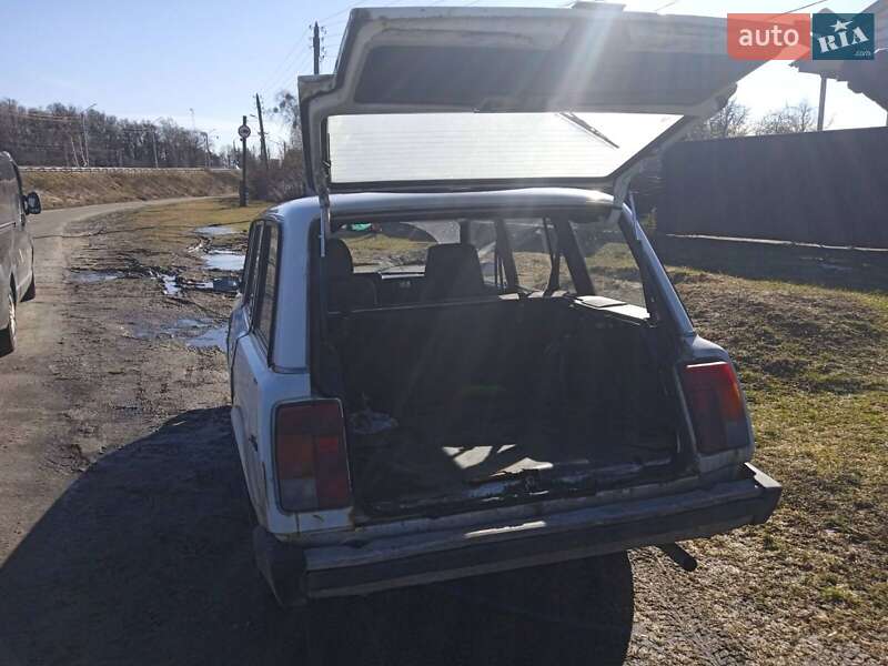 Універсал ВАЗ / Lada 2104 2003 в Ріпках