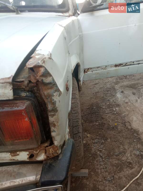 Універсал ВАЗ / Lada 2104 1992 в Татарбунарах