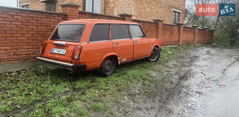 ВАЗ 2104 1985
