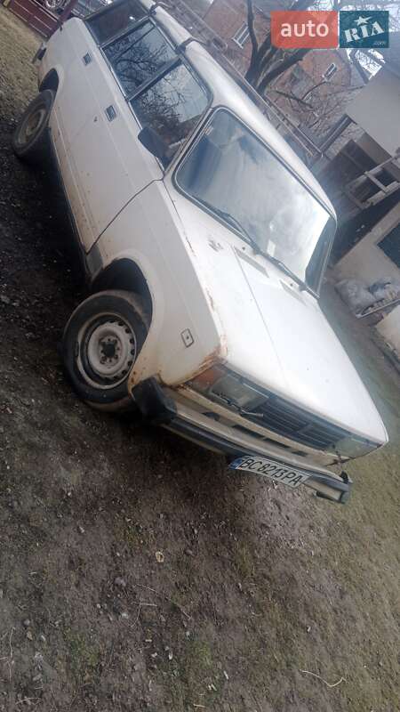 Универсал ВАЗ / Lada 2104 1989 в Львове