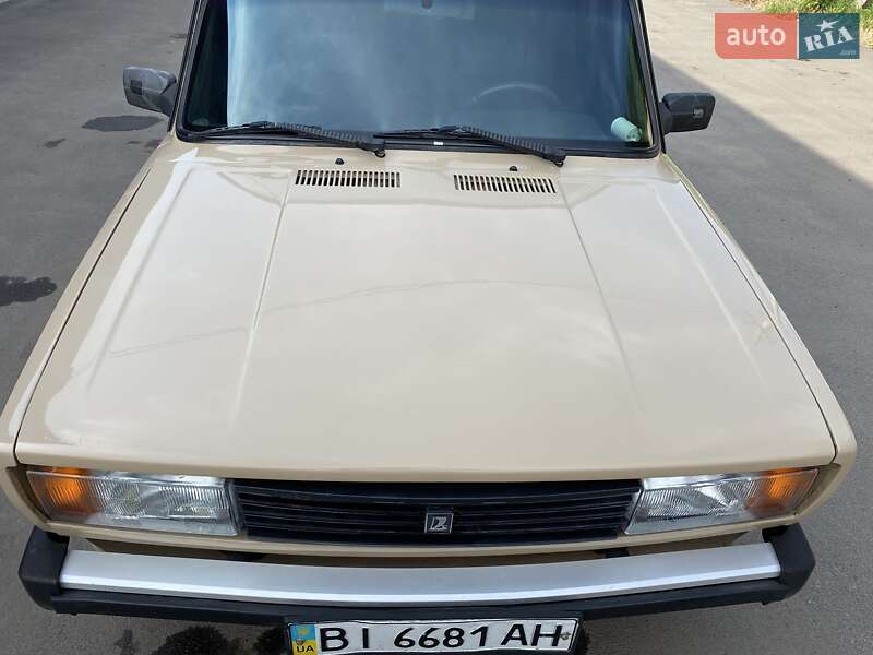 Універсал ВАЗ / Lada 2104 1985 в Полтаві