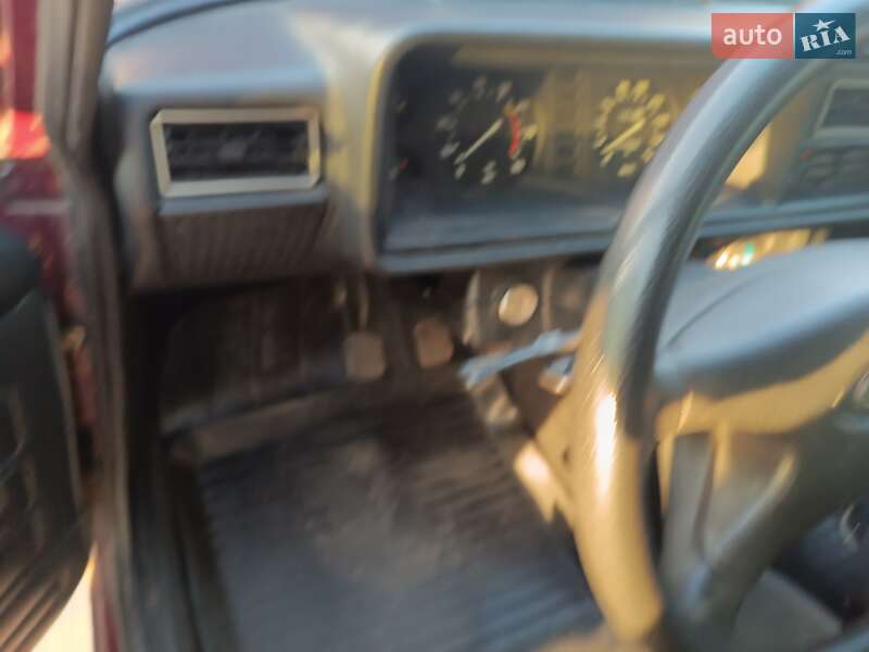 Универсал ВАЗ / Lada 2104 2002 в Покровске