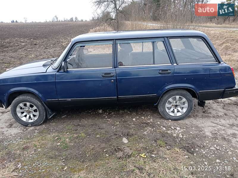 ВАЗ / Lada 2104 2005