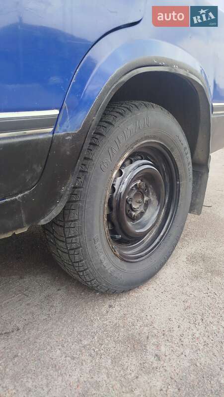 Універсал ВАЗ / Lada 2104 2005 в Ємільчиному