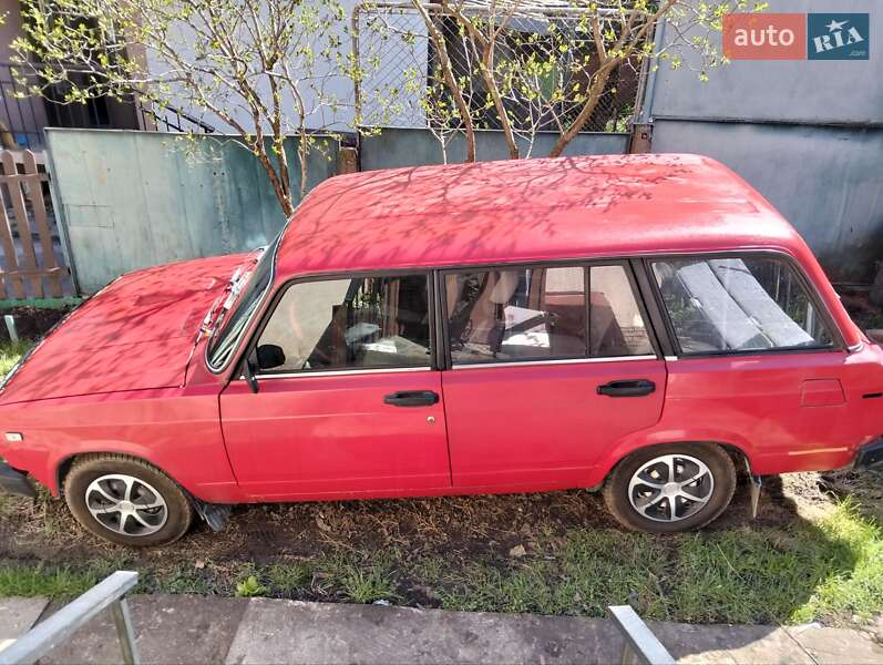 Универсал ВАЗ 2104 2001 в 