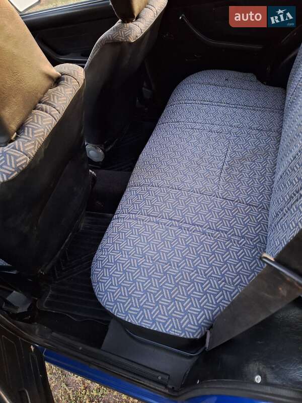 Універсал ВАЗ / Lada 2104 2005 в Смоліному фото 3 Універсал ВАЗ / Lada 2104 2005 в Смоліному