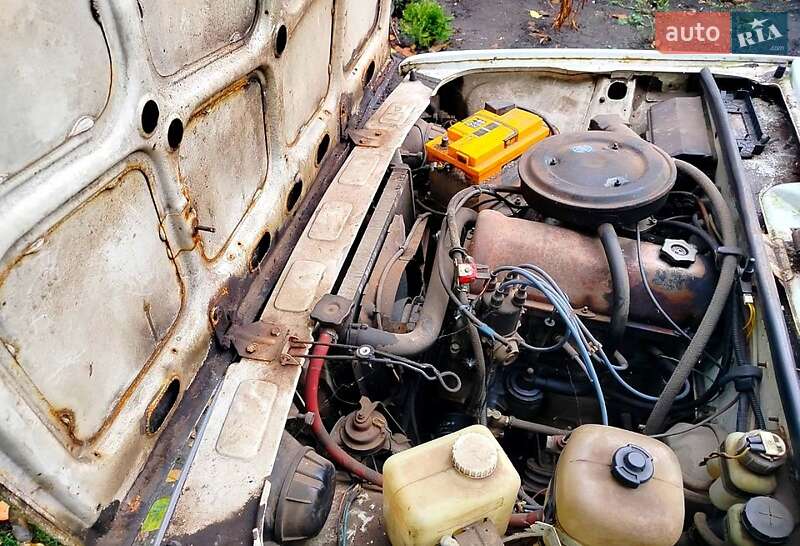 Універсал ВАЗ / Lada 2104 2003 в Чугуєві