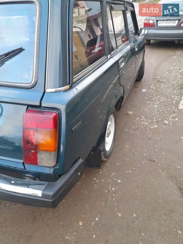 Універсал ВАЗ / Lada 2104 2006 в Чернівцях