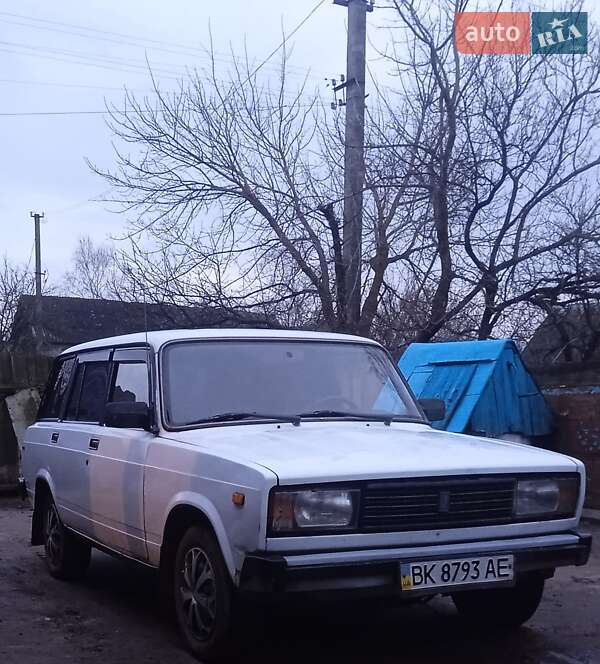 Універсал ВАЗ / Lada 2104 2002 в Дубровиці