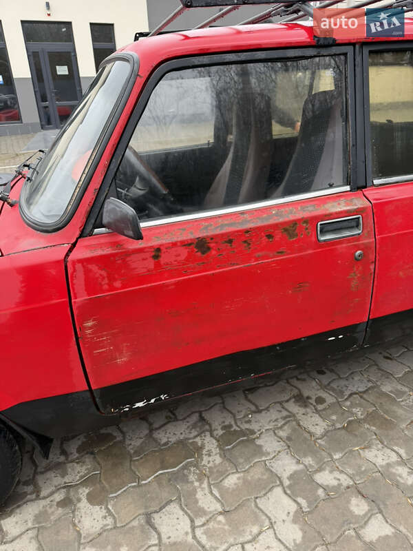 Универсал ВАЗ / Lada 2104 2000 в Николаеве