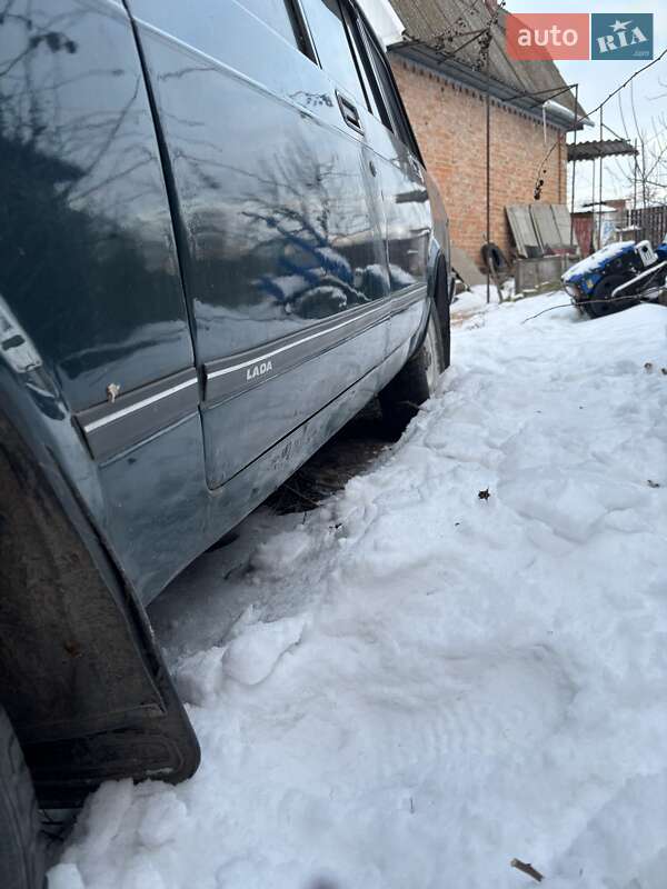 ВАЗ / Lada 2104 2000 ВАЗ / Lada 2104 2000