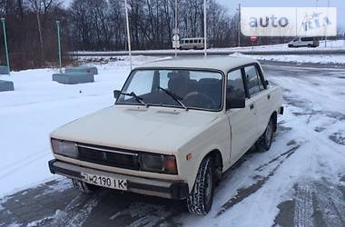 Седан ВАЗ / Lada 2105 1995 в Луцке