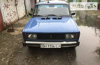 Седан ВАЗ / Lada 2105 1990 в Черноморске