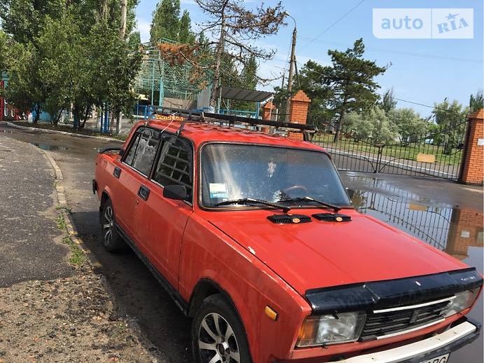 Седан ВАЗ / Lada 2105 1989 в Николаеве