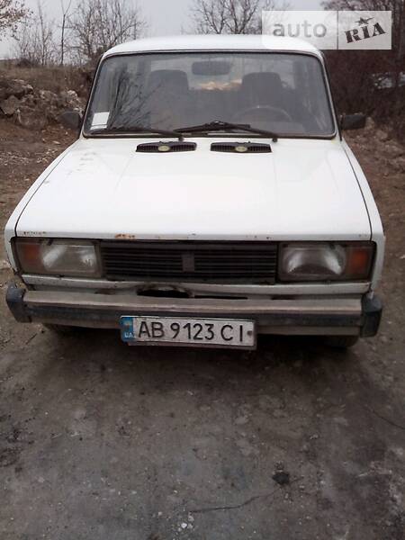 Седан ВАЗ / Lada 2105 2003 в Крыжополе