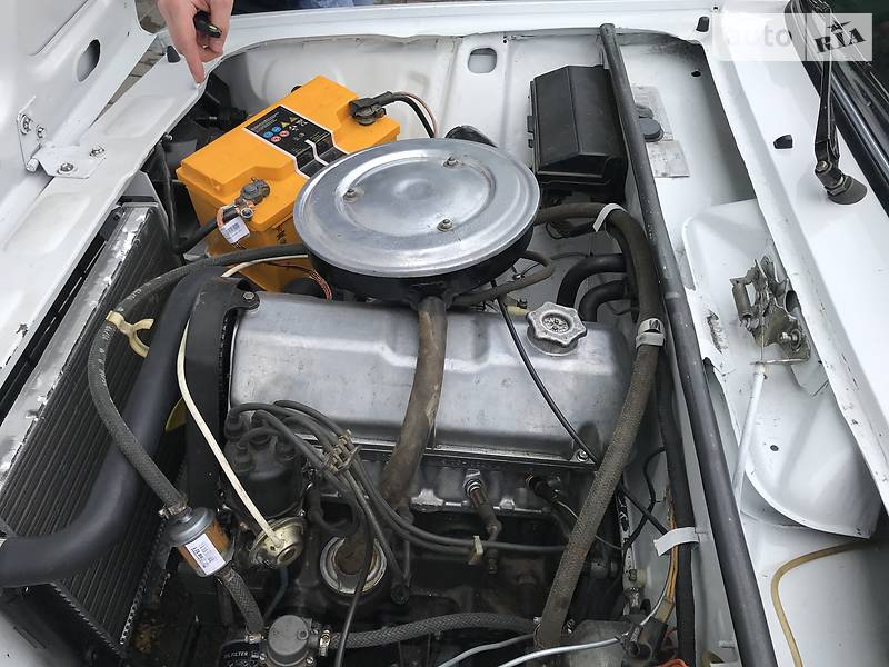 Седан ВАЗ / Lada 2105 1990 в Каховці