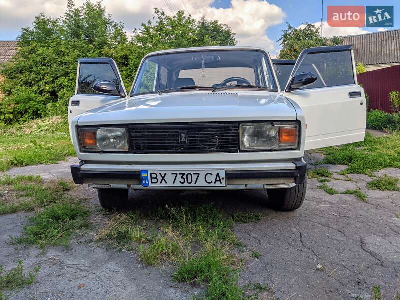 Седан ВАЗ / Lada 2105 1992 в Шепетівці