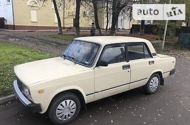 Седан ВАЗ / Lada 2105 1991 в Владимир-Волынском