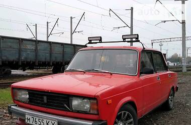 Седан ВАЗ / Lada 2105 1987 в Білій Церкві
