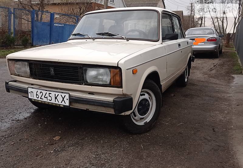 Седан ВАЗ / Lada 2105 1991 в Яготине