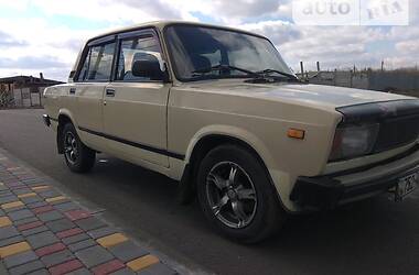 Седан ВАЗ / Lada 2105 1986 в Одессе