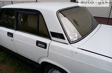 Седан ВАЗ / Lada 2105 1994 в Сваляве