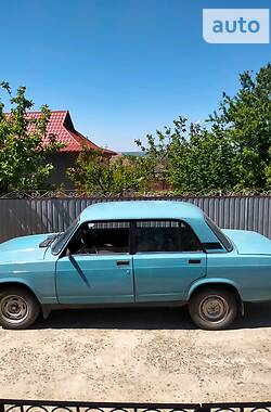 Седан ВАЗ / Lada 2105 1988 в Болграде