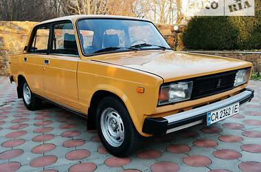 Седан ВАЗ 2105 1982 в 