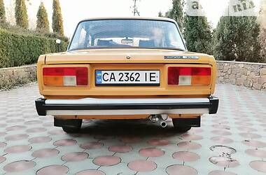 Седан ВАЗ 2105 1982 в 