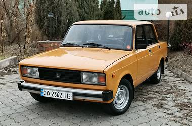 Седан ВАЗ 2105 1982 в 
