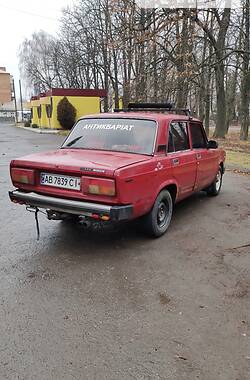Седан ВАЗ / Lada 2105 1990 в Тульчині