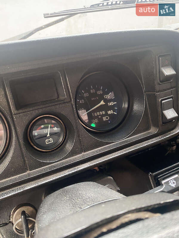 Седан ВАЗ / Lada 2105 1983 в Ивано-Франковске