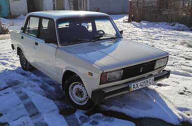 Седан ВАЗ / Lada 2105 1986 в Харькове