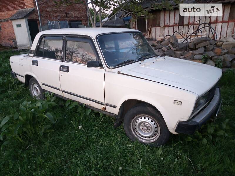 Седан ВАЗ / Lada 2105 1987 в Моршині