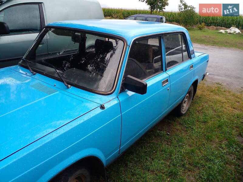 Седан ВАЗ / Lada 2105 1983 в Бережанах