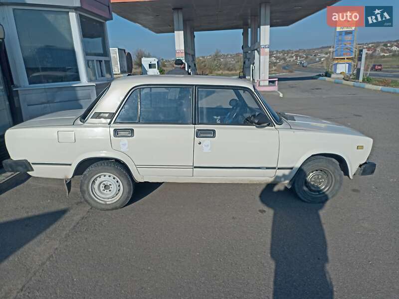 Седан ВАЗ / Lada 2105 1984 в Одесі