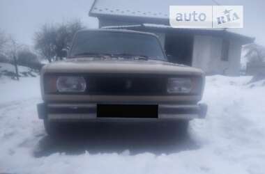 Седан ВАЗ / Lada 2105 1983 в Городку