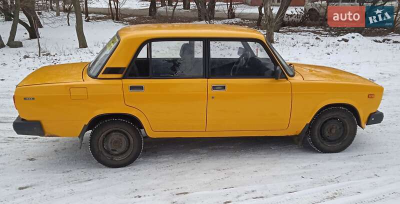 Седан ВАЗ / Lada 2105 1981 в Кременчуці