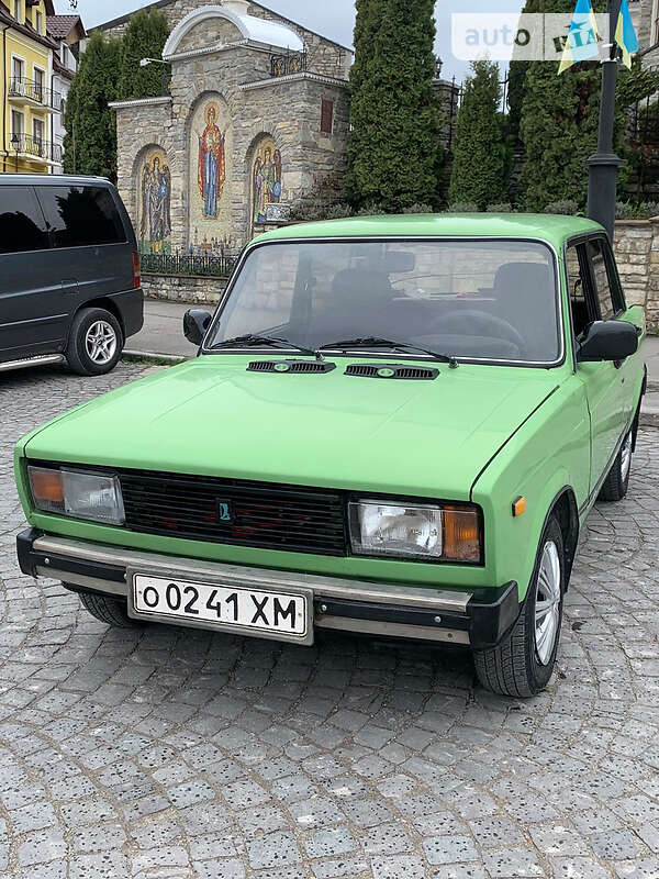 Седан ВАЗ 2105 1983 в 